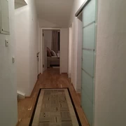 Elegante 2-Zimmer-Wohnung mit Balkon & Stil Bild 12