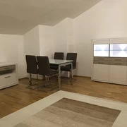 Elegante 2-Zimmer-Wohnung mit Balkon & Stil Bild 9