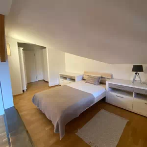 Moderne Wohnung mit Balkon & Panoramablick Bild 5