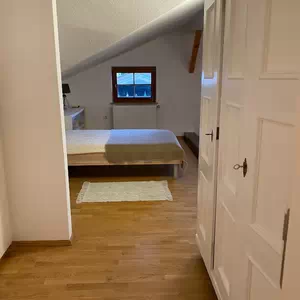 Moderne Wohnung mit Balkon & Panoramablick Bild 9